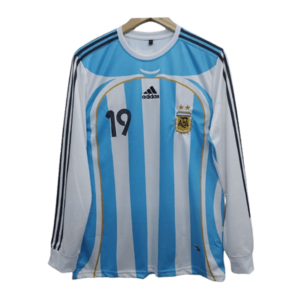 Argentina 2006-07 home full sleeve jersey product Messi number 19 front
