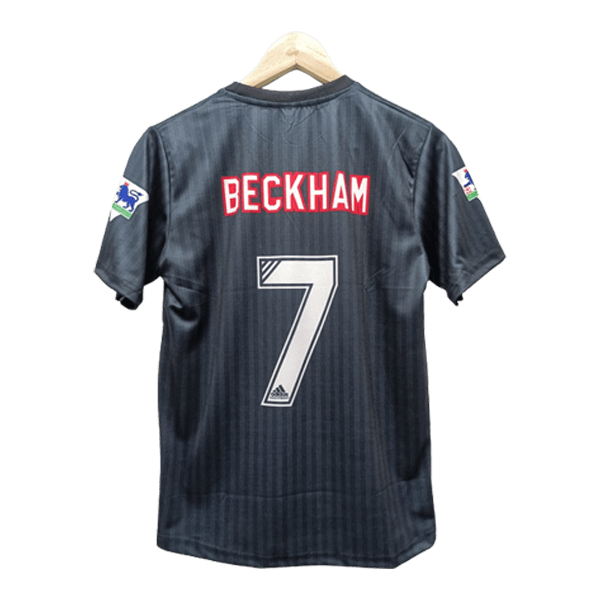 Manchester United David Beckham Black Retro Jersey | Retro collection - Image 3